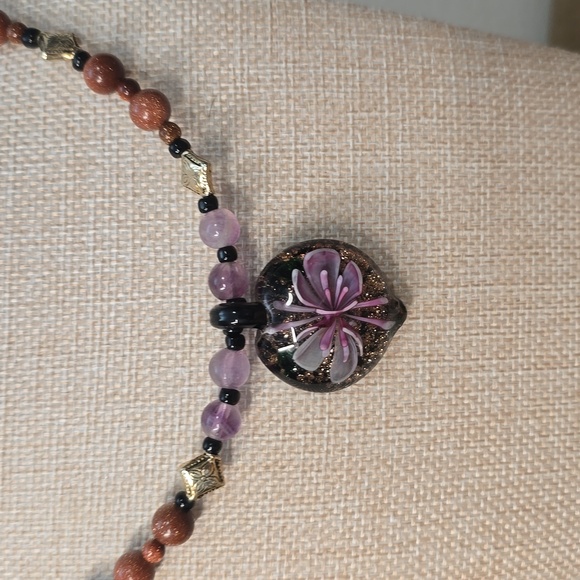 Artisan Necklace - Picture 2 of 9